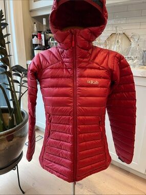 Rab Women's Insulated Goose Down Hooded Hydrophobic Puffer